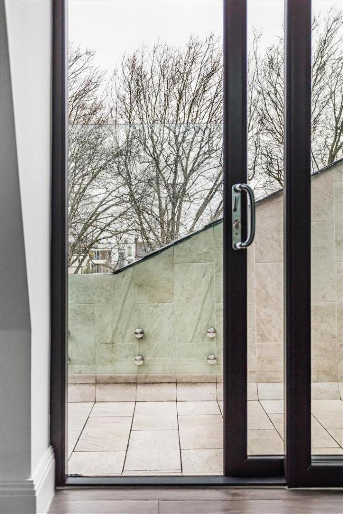 Luxurious Hidden Gem In Wandsworth Apartment London Exterior photo